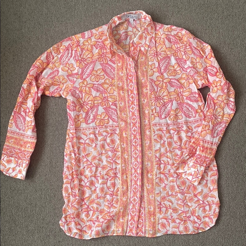 NWOT bella tu 100% Cotton Colorful Floral Button-Up Shirt sz small